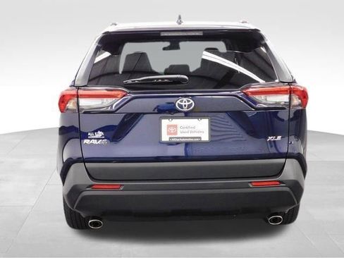 Used 2023 Toyota RAV4 XLE Premium image 13