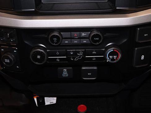 New 2026 Ford F550 4x4 Regular Cab Super Duty image 23