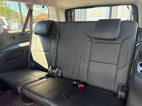 Used 2016 Chevrolet Suburban LT AWD/4WD image 15