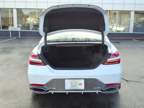 Used 2024 Genesis G70 2.5T w/ Sport Prestige Package image 10