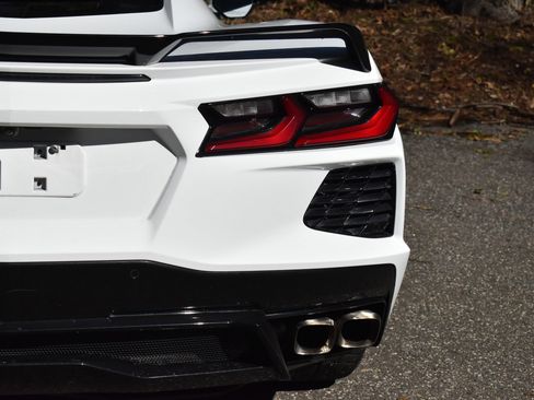 Used 2024 Chevrolet Corvette Stingray Preferred Cpe w/ 2LT image 17