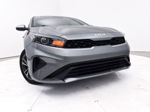 Used 2022 Kia Forte LXS image 5