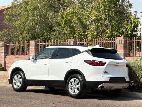 Used 2020 Chevrolet Blazer LT FWD image 4