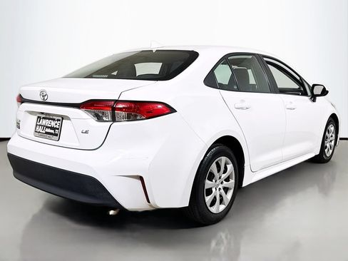 Used 2024 Toyota Corolla LE FWD image 4