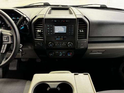 Used 2020 Ford F150 XL w/ Equipment Group 101A Mid AWD/4WD image 16