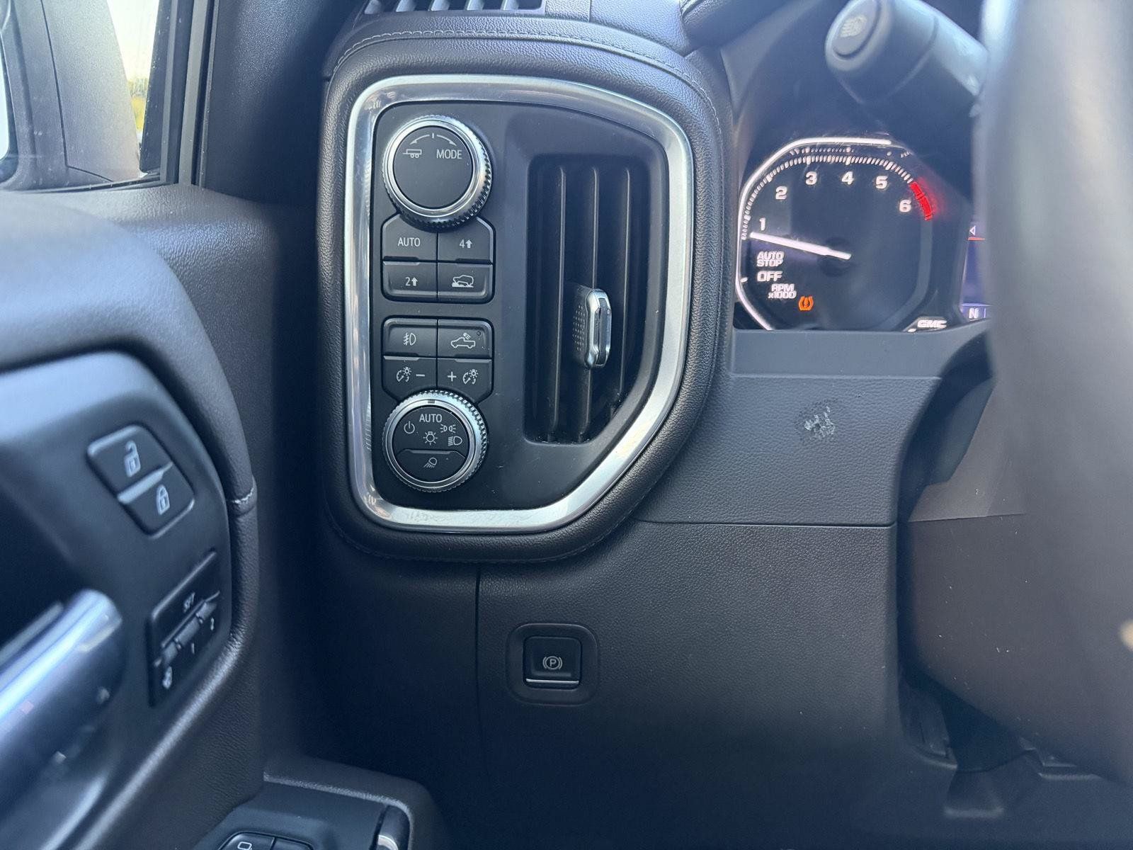 Used 2020 GMC Sierra 1500 SLT w/ SLT Premium Plus Package AWD/4WD image 14