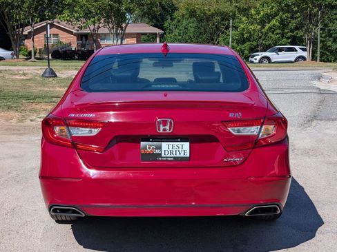 Used 2018 Honda Accord Sport image 5