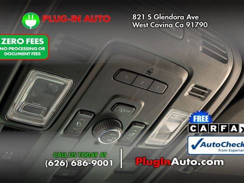 Used 2023 Cadillac Escalade Sport w/ Touring Package AWD/4WD image 32