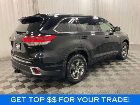Used 2018 Toyota Highlander Limited Platinum AWD/4WD image 3