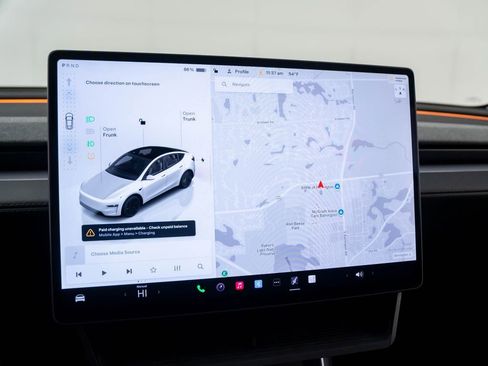 Used 2026 Tesla Model Y Long Range image 21