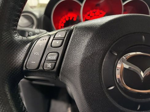 Used 2006 MAZDA MAZDA3 s image 13