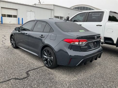 Used 2025 Toyota Corolla SE image 5