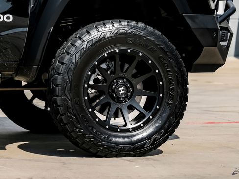 Used 2022 RAM 1500 TRX w/ TRX Level 2 Equipment Group AWD/4WD image 84