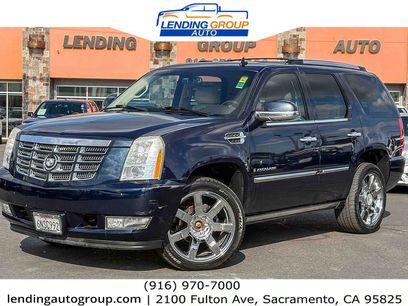 Used 2007 Cadillac Escalade AWD w/ Information Package