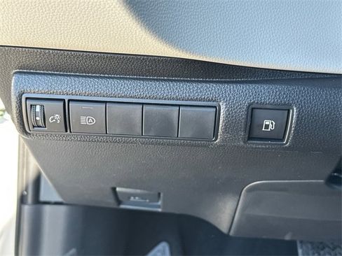 New 2026 Toyota Corolla LE image 19