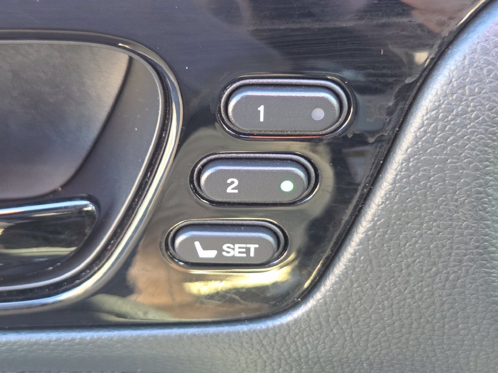 Certified 2024 Honda Odyssey Touring image 11