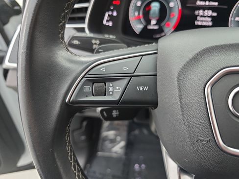 Used 2022 Audi Q8 Premium w/ Convenience Package image 17