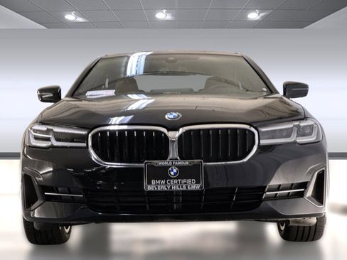 Certified 2023 BMW 530i w/ Convenience Package image 5