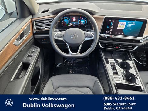 Certified 2024 Volkswagen Atlas SE image 13