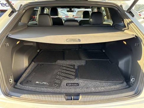 Certified 2023 Volkswagen Atlas Cross Sport SEL image 5