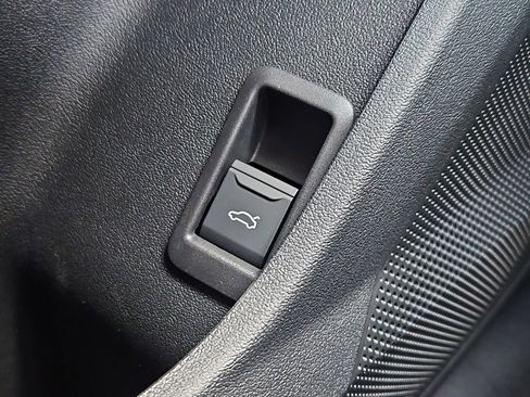 New 2025 Audi A5 2.0T Prestige image 15