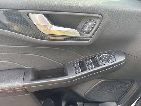 New 2025 Ford Escape ST-Line w/ Tech Pack #1 image 37