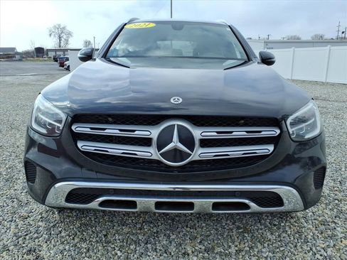 Used 2021 Mercedes-Benz GLC 300 4MATIC image 2