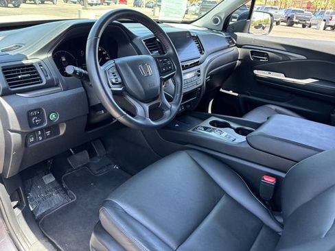 Used 2025 Honda Ridgeline RTL image 18