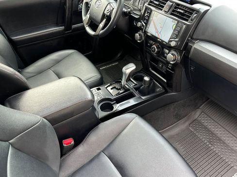 Used 2021 Toyota 4Runner TRD Off-Road Premium w/ Moonroof Package AWD/4WD image 16