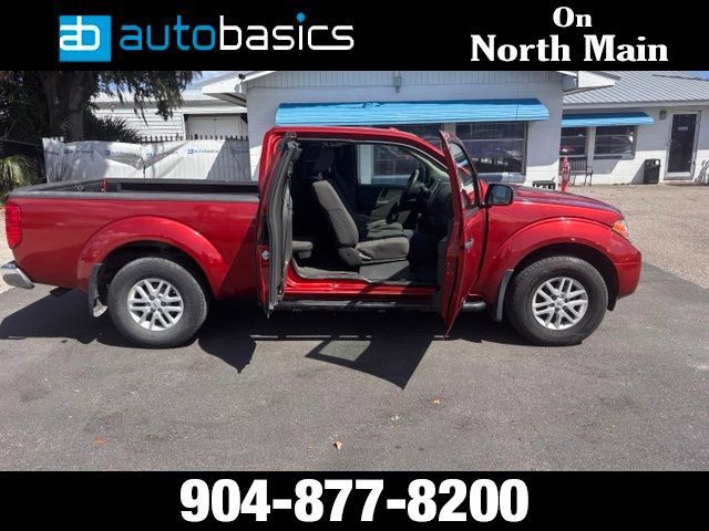Used 2017 Nissan Frontier SV AWD/4WD image 13