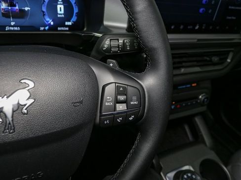 Used 2025 Ford Bronco Sport Badlands image 30