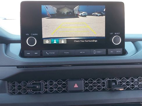 Used 2025 Honda Accord LX image 25