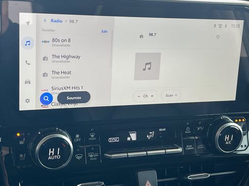 New 2026 Toyota Highlander Limited image 16