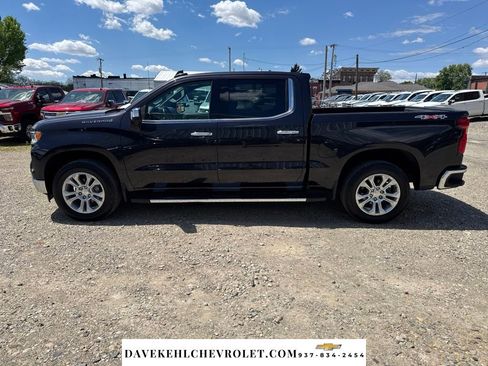 Used 2022 Chevrolet Silverado 1500 LTZ w/ LTZ Premium Package AWD/4WD image 2