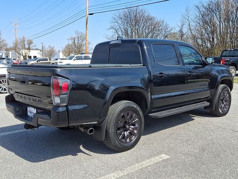 Used 2021 Toyota Tacoma Limited w/ Nightshade Package image 6