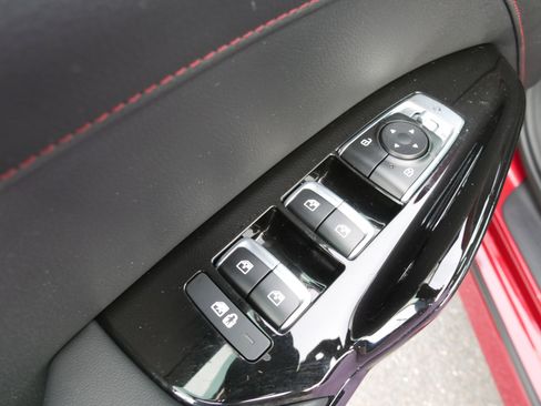 Certified 2023 Kia K5 GT w/ GT1 Package image 18