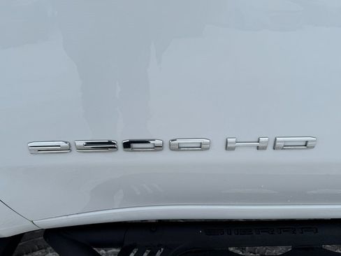 Used 2020 GMC Sierra 2500 SLE image 48