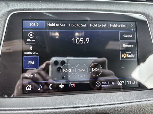 Used 2023 Cadillac XT4 Premium Luxury w/ Cold Weather Package AWD/4WD image 12