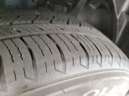 Used 2019 Jeep Compass Latitude w/ Cold Weather Group FWD image 32