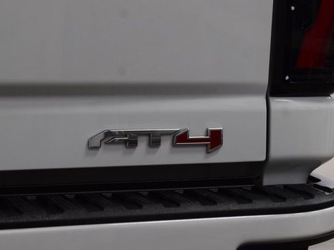 Used 2024 GMC Sierra 2500 AT4 w/ AT4 Premium Plus Package image 21