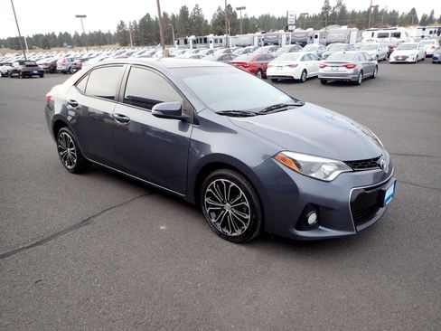 Used 2016 Toyota Corolla S Premium image 7