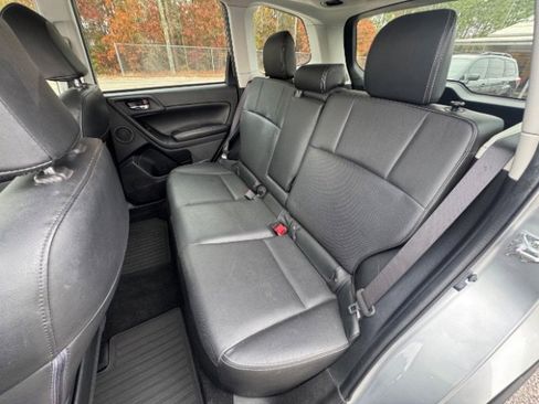 Used 2015 Subaru Forester 2.5i Limited image 17