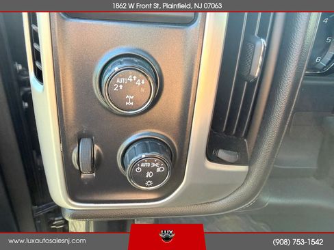 Used 2018 GMC Sierra 1500 SLE w/ SLE Value Package AWD/4WD image 13