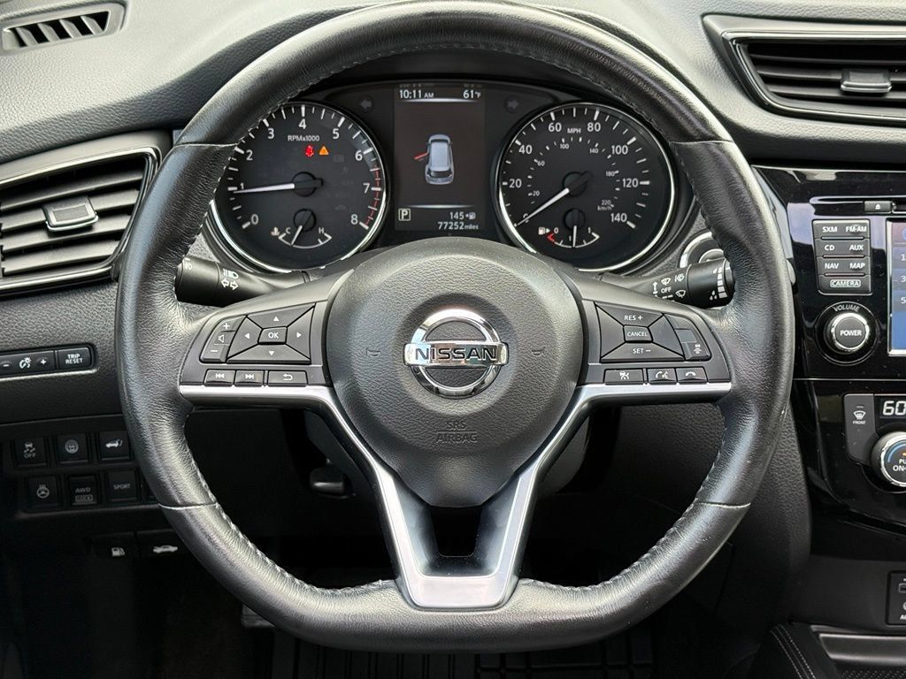 Used 2017 Nissan Rogue SL w/ SL Premium Package AWD/4WD image 19