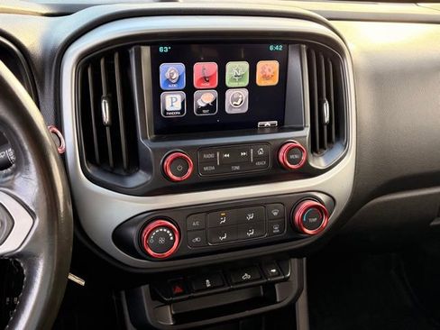 Used 2015 Chevrolet Colorado LT w/ LT Convenience Package RWD image 15