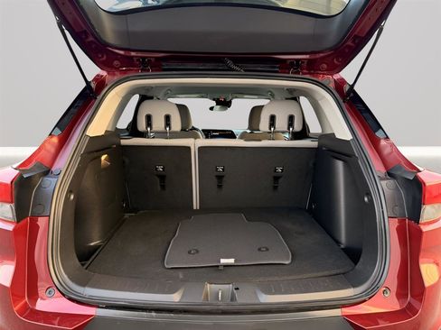 Used 2025 Chevrolet TrailBlazer LT image 27