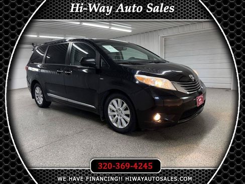 Used 2017 Toyota Sienna XLE w/ XLE Navigation Package AWD/4WD image 1
