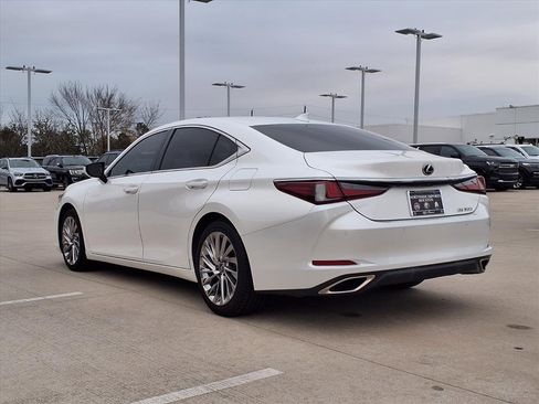 Used 2019 Lexus ES 350 w/ Premium Package image 2