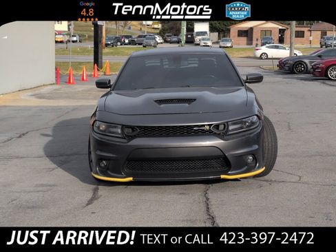 Used 2020 Dodge Charger Scat Pack w/ Navigation & Travel Group image 2