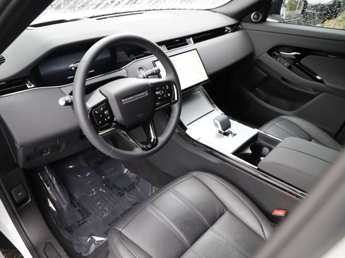 Certified 2025 Land Rover Range Rover Evoque S image 22
